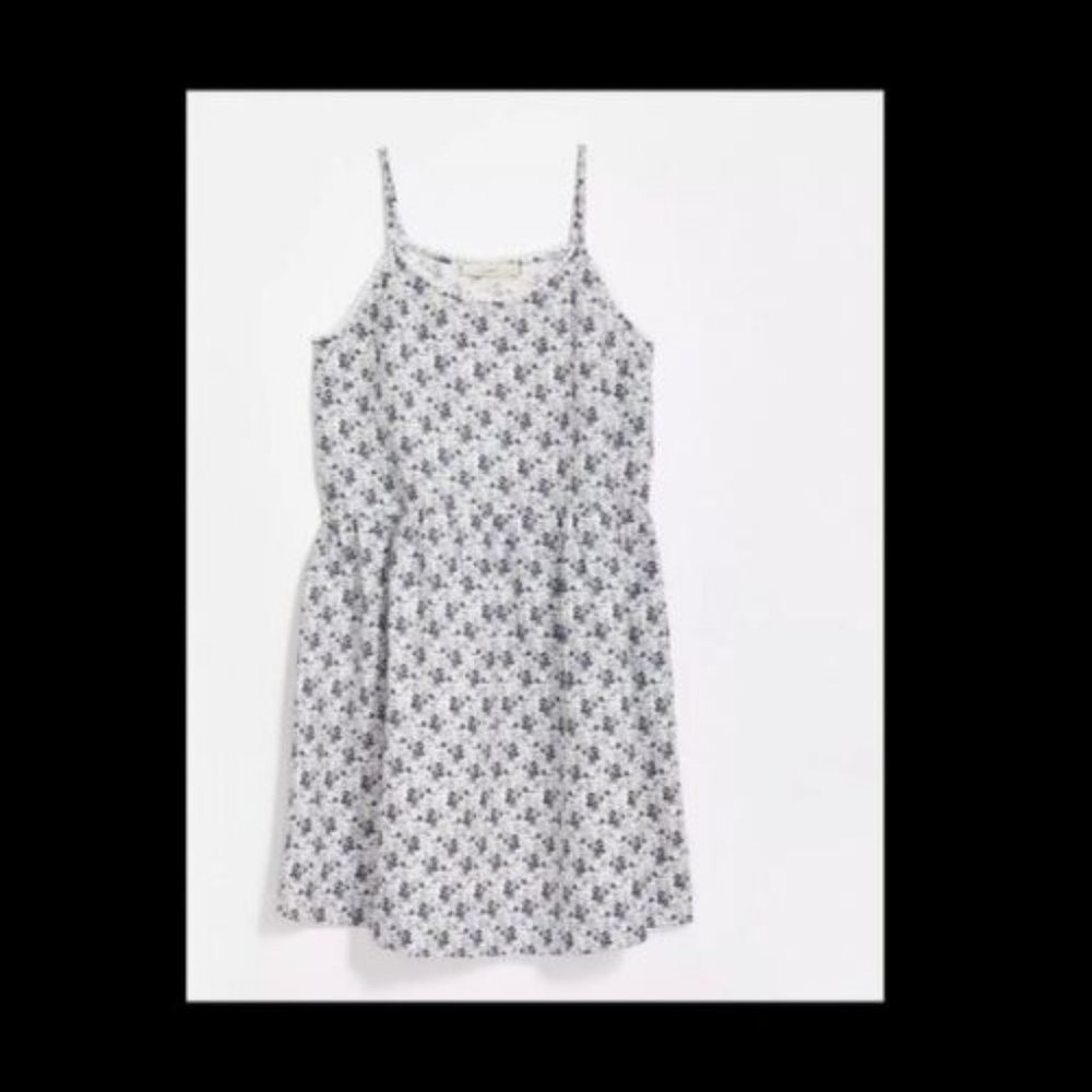 Floral Swing Dress with Lace Detailing